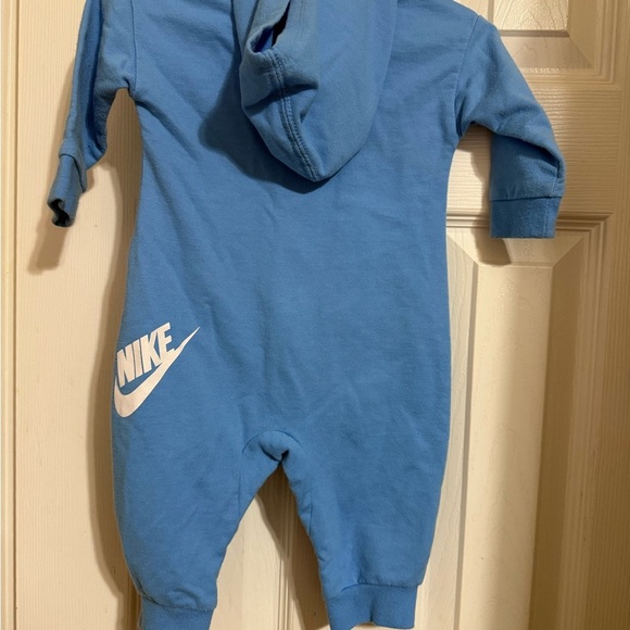 Nike Hooded Romper - Picture 6 of 9